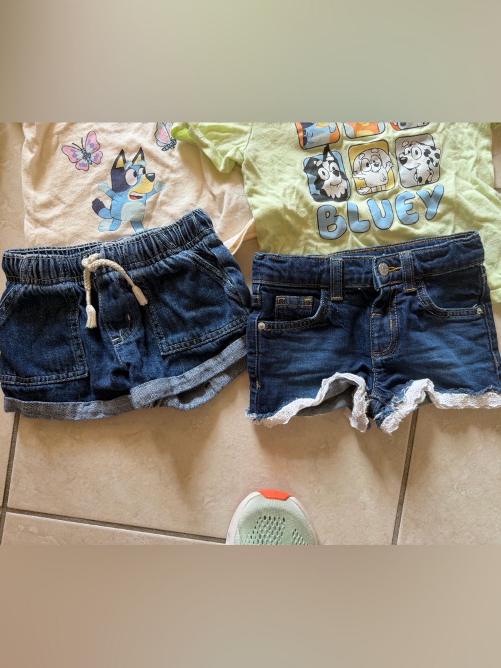 Girls 4T Clothing Bundle - NWOT - Picture 2 of 13